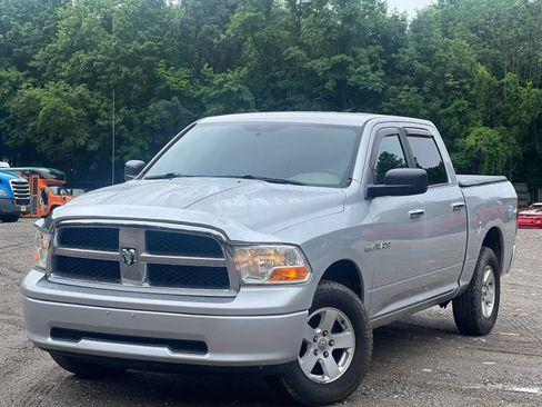 Used 2010 Dodge Ram 1500 Truck SLT AWD/4WD image 2