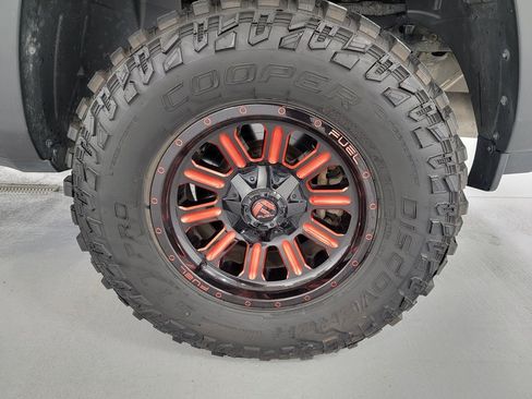 Used 2019 RAM 1500 Rebel w/ Rebel Level 2 Equipment Group AWD/4WD image 11