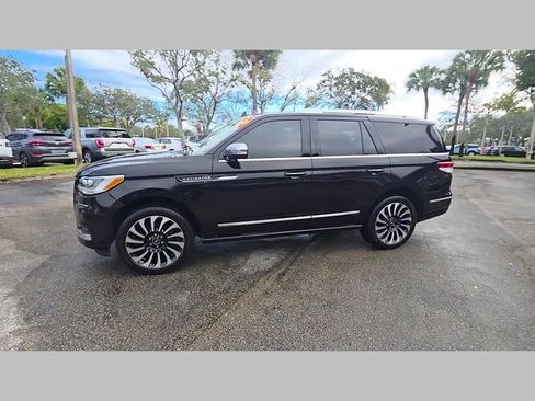 Used 2022 Lincoln Navigator Black Label image 41
