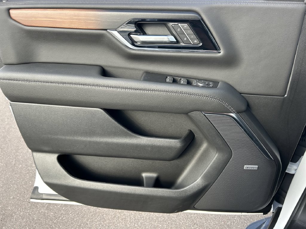 New 2026 GMC Yukon Denali AWD/4WD image 22