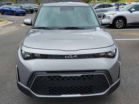 Certified 2023 Kia Soul LX w/ Option Group 015 FWD image 2