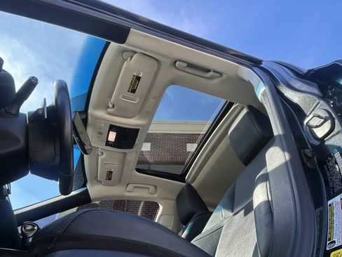 Used 2021 Lexus ES 300h w/ Accessory Package 2 image 23