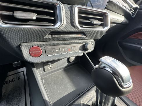 Used 2025 Ford Mustang GT Premium image 18