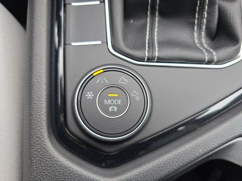 New 2026 Volkswagen Taos S image 32