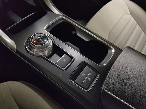 Used 2018 Ford Fusion S image 26