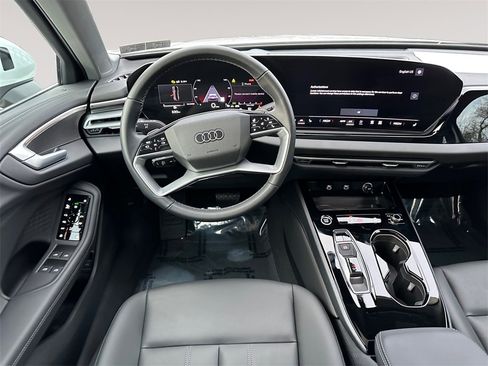 Used 2025 Audi A5 2.0T Premium Plus w/ Premium Plus image 12