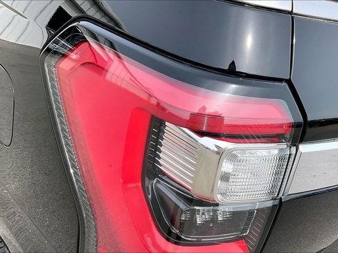 Used 2019 Ford Expedition Max Limited image 39