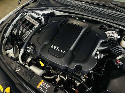 Used 2017 Buick LaCrosse Essence w/ Sun and Shade Package FWD image 20