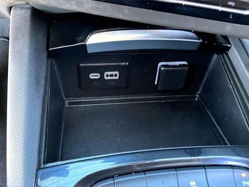 Used 2023 Buick Envision Essence image 16