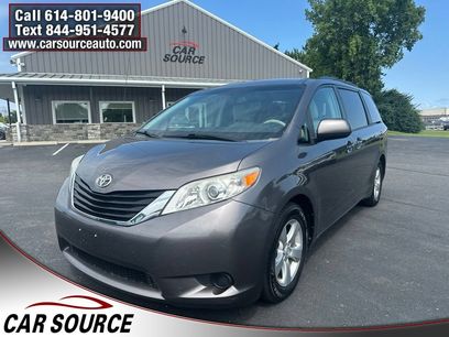 Used 2013 Toyota Sienna LE w/ Towing Pkg