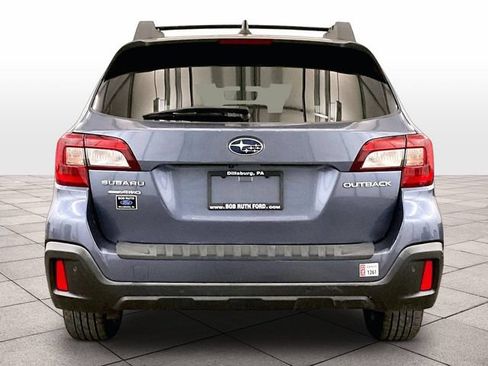 Used 2018 Subaru Outback 2.5i Limited AWD/4WD image 5