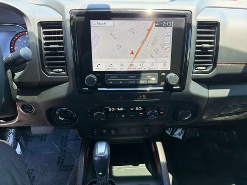 Used 2023 Nissan Frontier PRO-4X w/ Pro Convenience Package AWD/4WD image 25