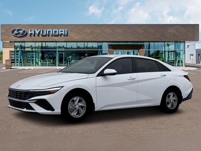 New 2026 Hyundai Elantra SE
