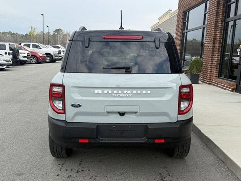 Used 2022 Ford Bronco Sport Outer Banks image 5