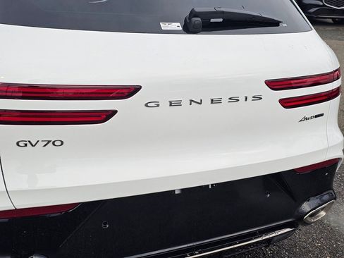 New 2026 Genesis GV70 3.5T Sport Prestige image 25