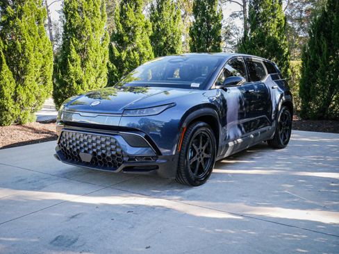 Used 2023 Fisker Ocean Extreme image 5