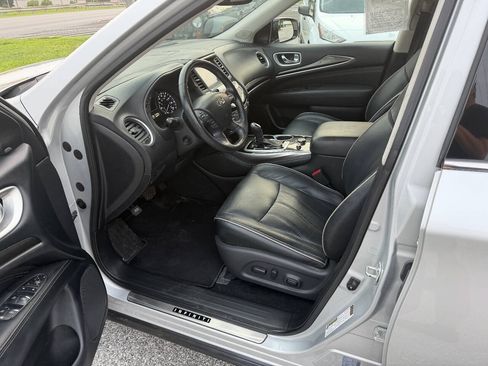 Used 2019 INFINITI QX60 Luxe w/ Essential Package AWD/4WD image 11