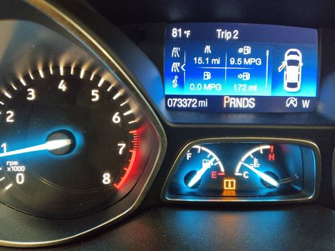 Used 2017 Ford Escape Titanium FWD image 23