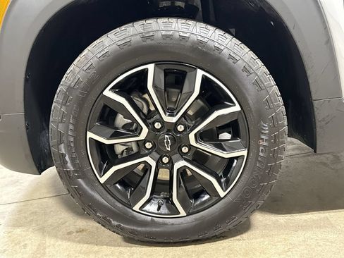 Used 2025 Chevrolet TrailBlazer ACTIV w/ Convenience Package AWD/4WD image 26