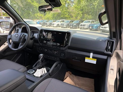 New 2026 Nissan Frontier SV AWD/4WD image 26