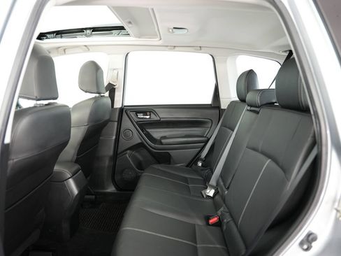 Used 2018 Subaru Forester 2.0XT Touring AWD/4WD image 41