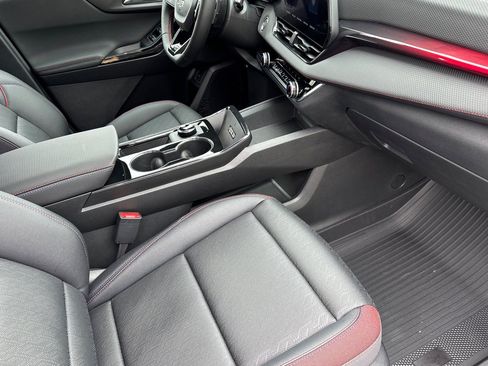 New 2026 Chevrolet Equinox RS w/ Convenience Package III AWD/4WD image 16