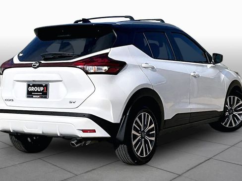 Certified 2024 Nissan Kicks SV w/ Interior Electronics Package FWD image 13
