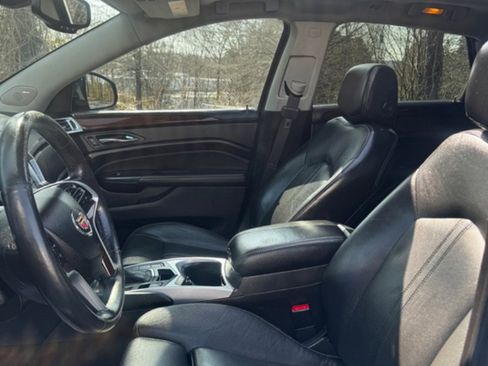 Used 2015 Cadillac SRX Luxury image 7