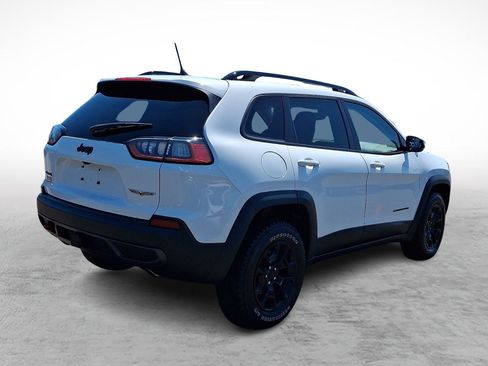 Used 2022 Jeep Cherokee Trailhawk w/ Comfort/Convenience Group AWD/4WD image 5