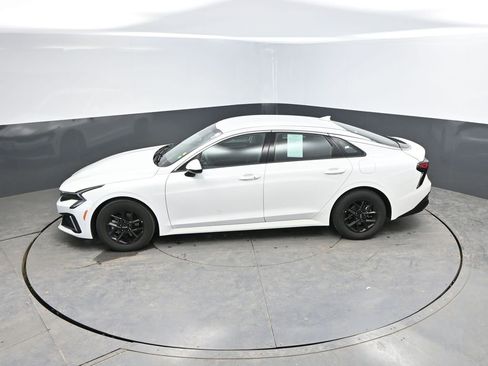Used 2025 Kia K5 LXS image 24