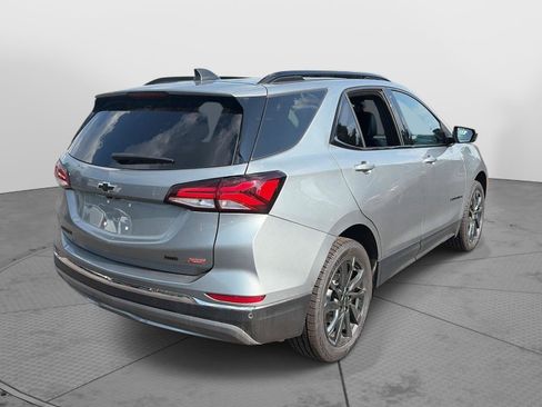 Used 2023 Chevrolet Equinox RS AWD/4WD image 5