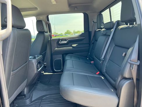 New 2026 GMC Sierra 1500 SLT w/ SLT Premium Plus Package AWD/4WD image 5