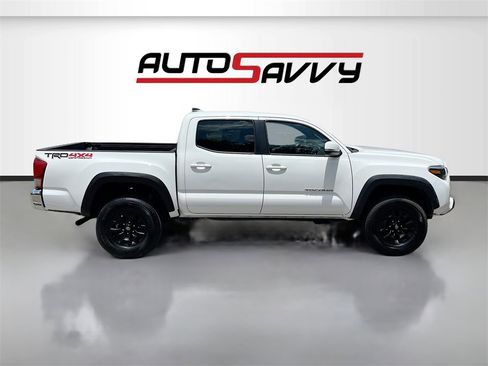 Used 2023 Toyota Tacoma TRD Off-Road image 8