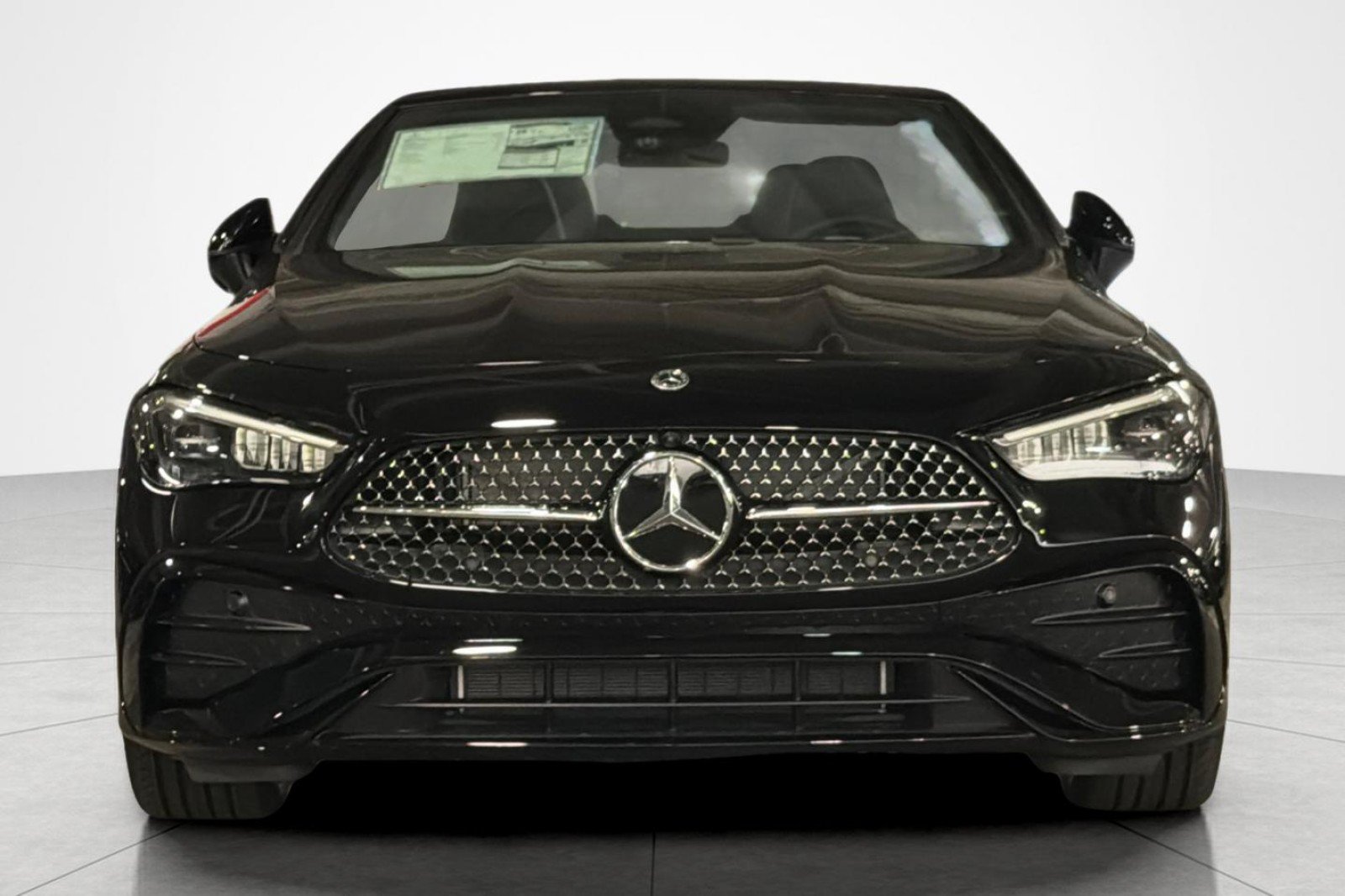 New 2027 Mercedes-Benz CLE 450 4MATIC Cabriolet image 8