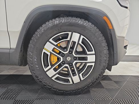 Used 2023 Rivian R1T Adventure Quad AWD/4WD image 11