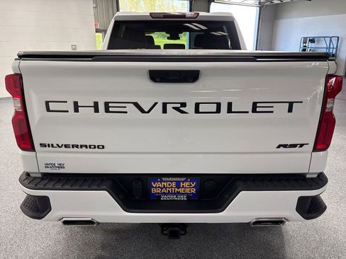 Used 2023 Chevrolet Silverado 1500 RST AWD/4WD image 6