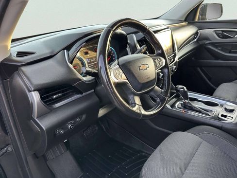 Used 2019 Chevrolet Traverse LT AWD/4WD image 16
