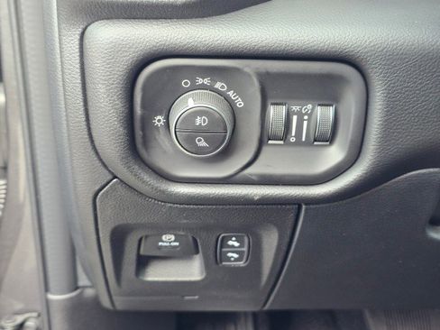 New 2026 RAM 1500 Rebel image 28