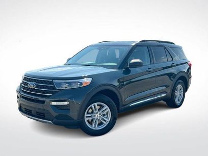 Certified 2024 Ford Explorer XLT w/ Equipment Group 202A