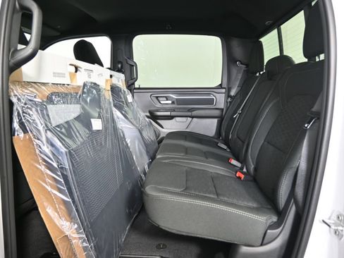Used 2025 RAM 1500 Big Horn AWD/4WD image 17