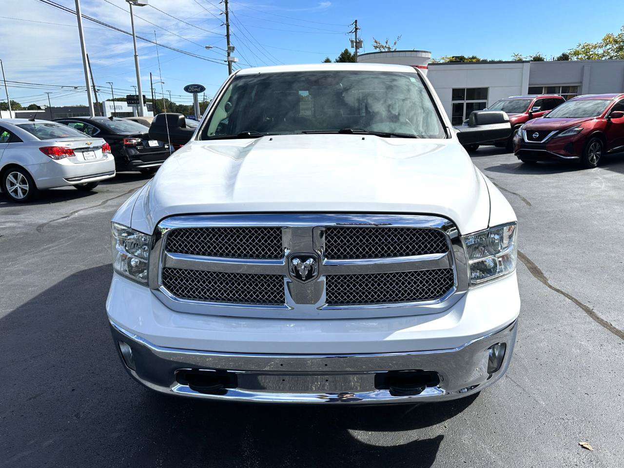 Used 2018 RAM 1500 SLT AWD/4WD image 5