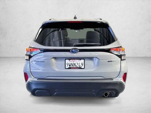 Used 2026 Subaru Forester Touring AWD/4WD image 6