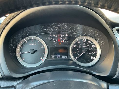 Used 2015 Nissan Sentra SV FWD image 13