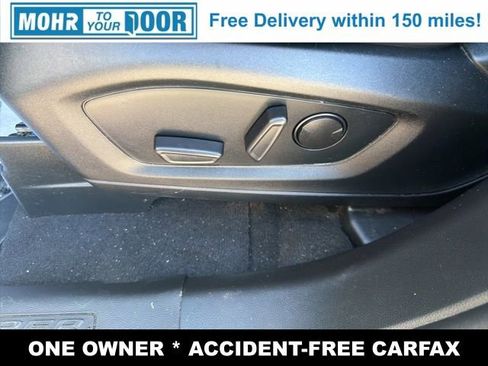 Used 2023 Ford Explorer XLT w/ Equipment Group 202A image 12