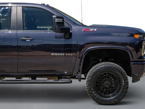Used 2024 Chevrolet Silverado 2500 Custom w/ Custom Value Package AWD/4WD image 8