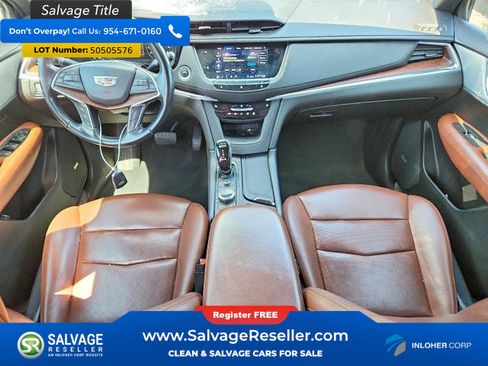 Used 2020 Cadillac XT5 Premium Luxury w/ LPO, Floor Liner Package FWD image 11