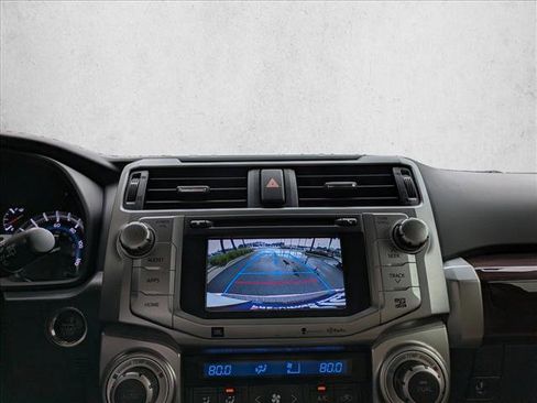 Used 2015 Toyota 4Runner Limited image 13