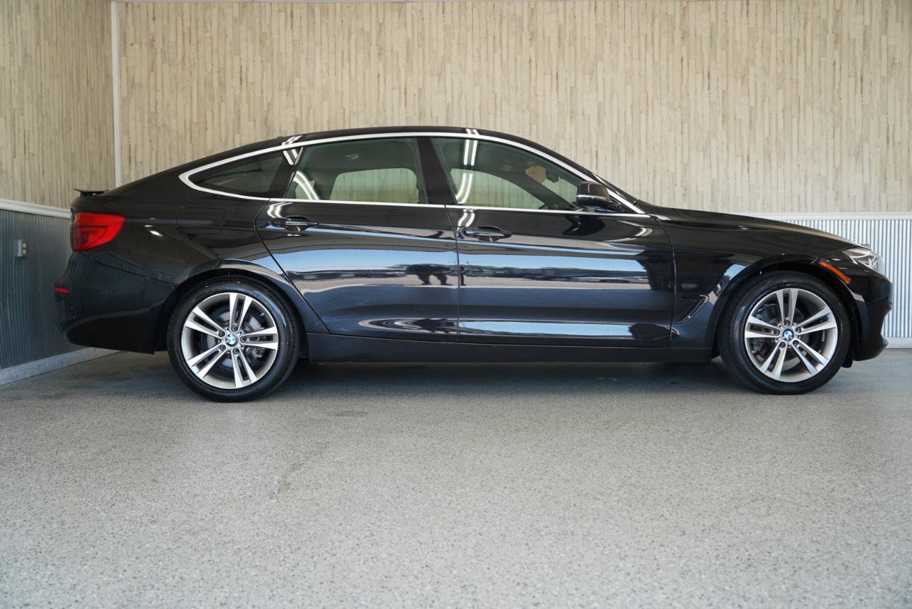 Used 2018 BMW 330i Gran Turismo xDrive AWD/4WD image 6
