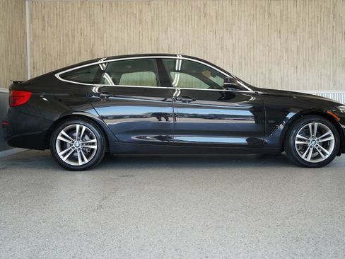 Used 2018 BMW 330i Gran Turismo xDrive AWD/4WD image 6