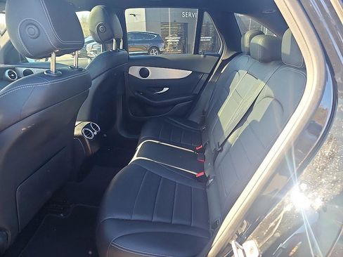 Used 2022 Mercedes-Benz GLC 300 image 27